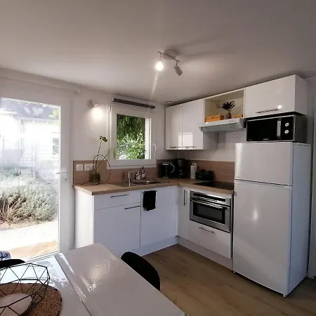 Appartement Renové En 2025 , Charming Renovated In 2025 *